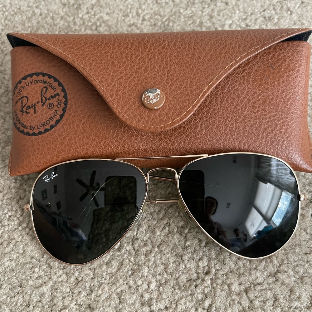 Women’s Rayban Classic Aviator